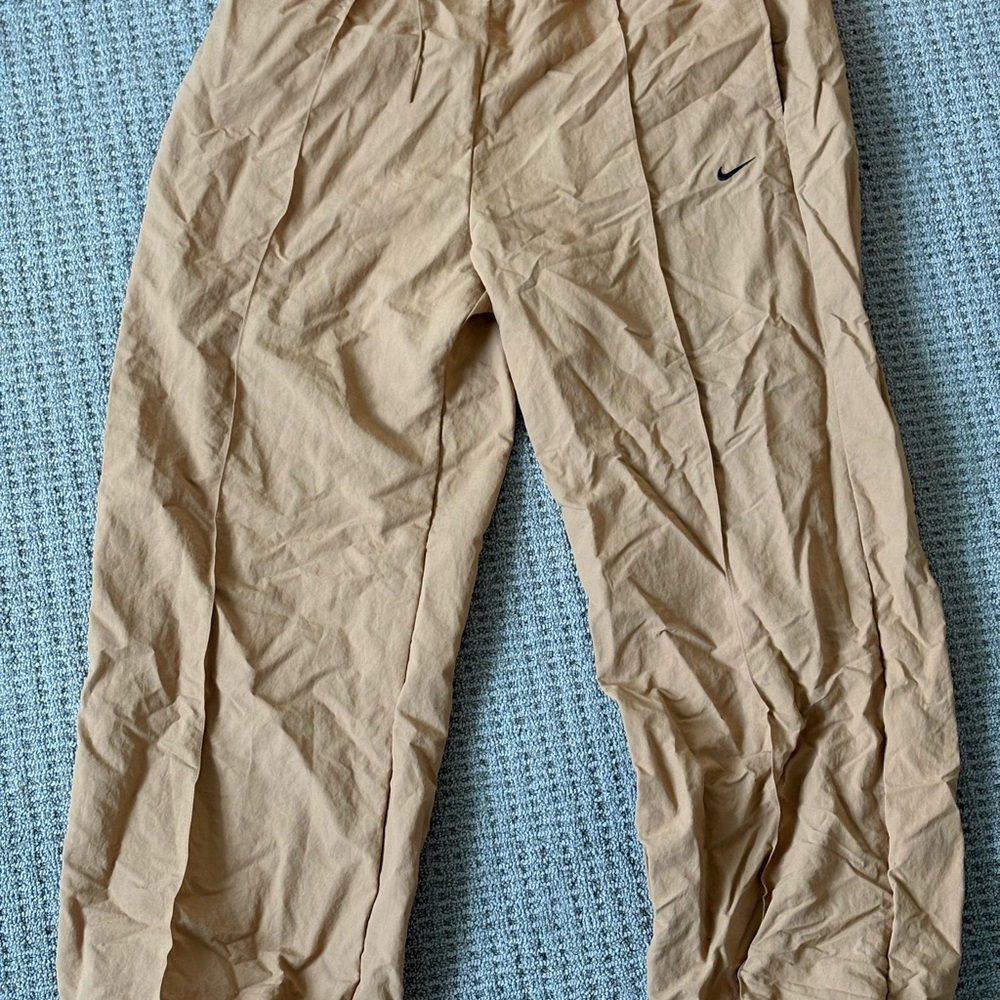 Nike Men's Khaki Chinos